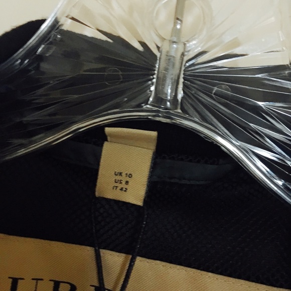 Burberry bomber jacket for summer - Picture 4 of 7